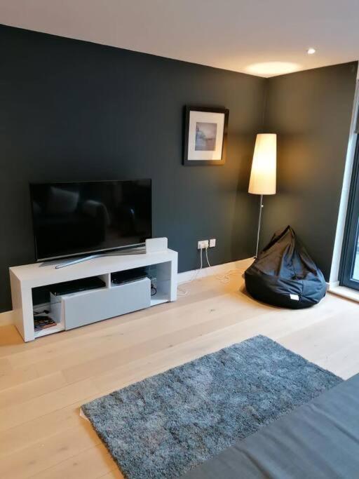 New Town House With *Free Allocated Parking* Lägenhet Brighton Exteriör bild
