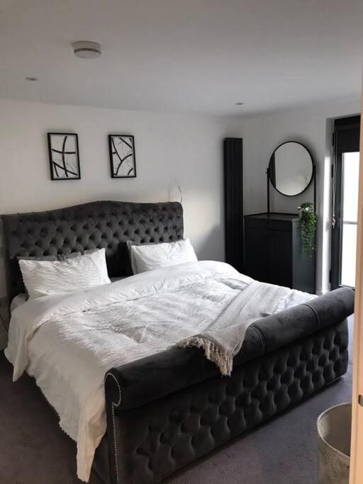 New Town House With *Free Allocated Parking* Lägenhet Brighton Exteriör bild